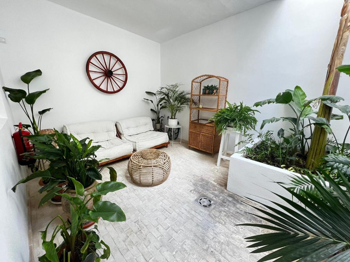 Casa Isabel Aeropuerto Feria Valencia *